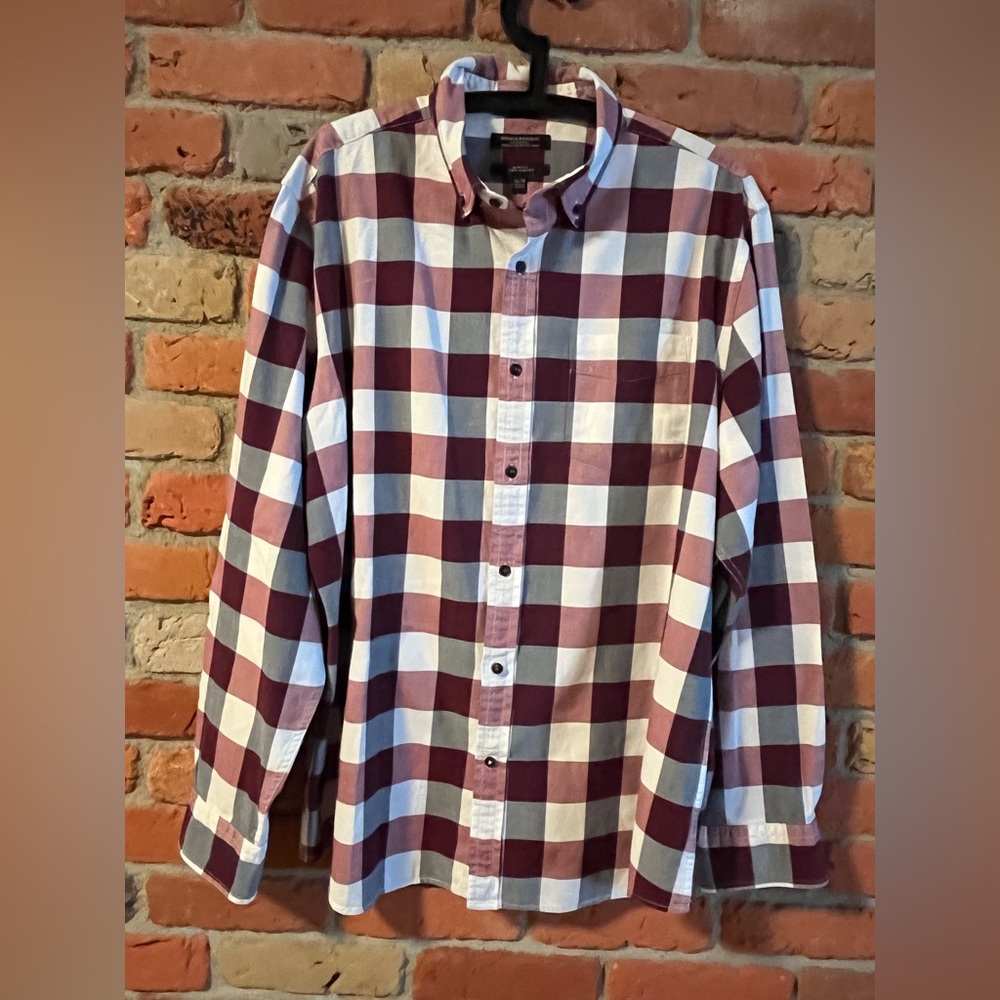 Banana Republic Maroon and White Checkered Shirt men XL